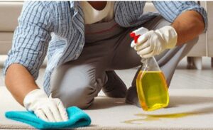 پاک کردن چسب 123 از روی فرش